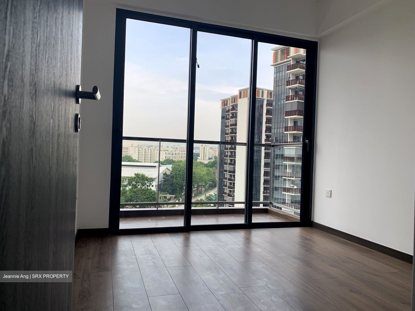 Lake Grande (D22), Condominium #321513151